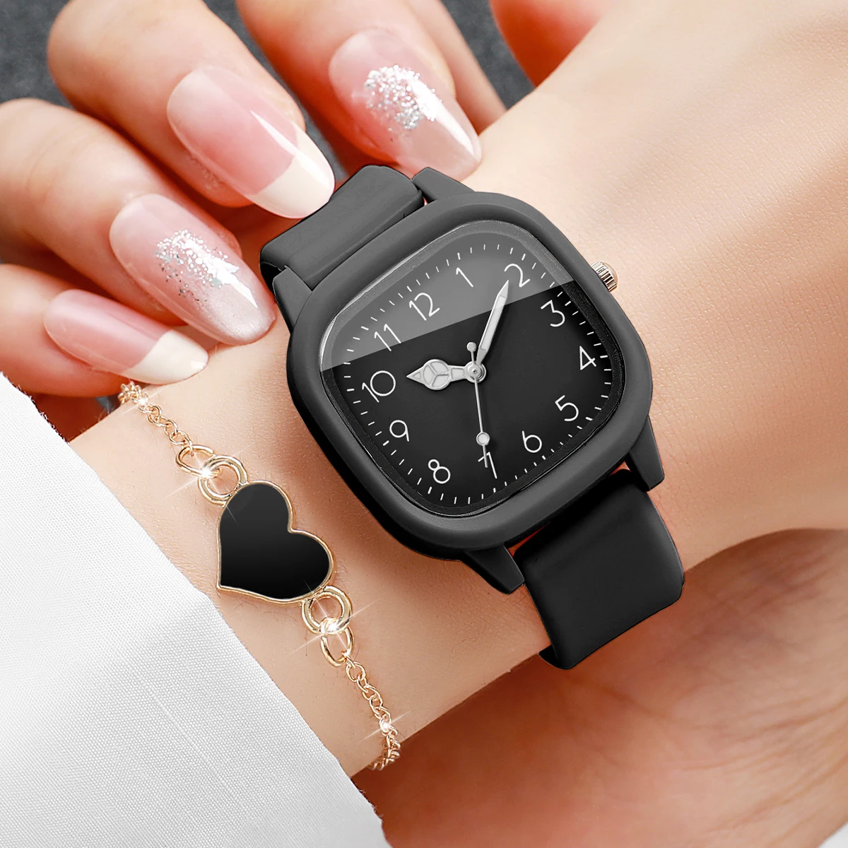 5個入り、ファッション性の高いスクエア型レディース腕時計、ハ - Silicone Band Women のレビューと価格